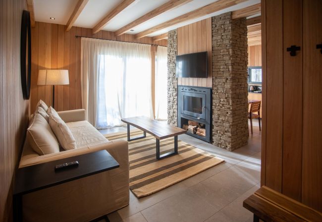 Casa en San Martin de los Andes - Escapate a la Montaña: Vila de lujo en San Martín de los Andes Casa en San Martin de los Andes - Escapate a la Montaña: Vila de lujo en San Martín de los Andes