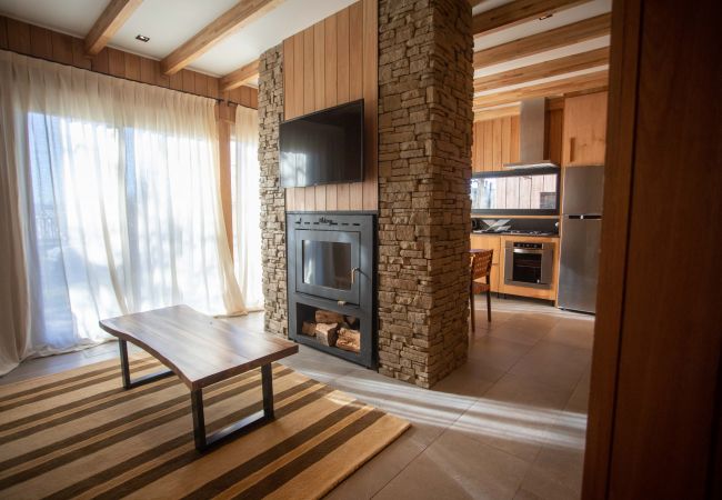 Cabaña en San Martin de los Andes - Lujo en la naturaleza: Vila de montaña con vistas al Volcán Lanin. Cabaña en San Martin de los Andes - Lujo en la naturaleza: Vila de montaña con vistas al Volcán Lanin.