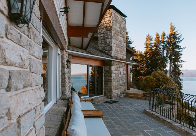 Casa en San Carlos de Bariloche - Casa Nautica en Bariloche: a orillas del Lago Nahuel Huapi Casa en San Carlos de Bariloche - Casa Nautica en Bariloche: a orillas del Lago Nahuel Huapi