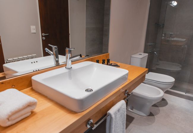 Casa en San Carlos de Bariloche - Casa Nautica en Bariloche: a orillas del Lago Nahuel Huapi Casa en San Carlos de Bariloche - Casa Nautica en Bariloche: a orillas del Lago Nahuel Huapi