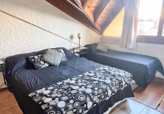 Apartamento en San Carlos de Bariloche - Calido Duplex a pasos del Centro Civico Apartamento en San Carlos de Bariloche - Calido Duplex a pasos del Centro Civico