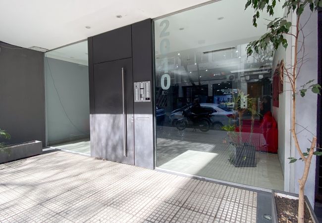 Estudio en Buenos Aires - Luminoso monoambiente cerca del Congreso Nacional Estudio en Buenos Aires - Luminoso monoambiente cerca del Congreso Nacional