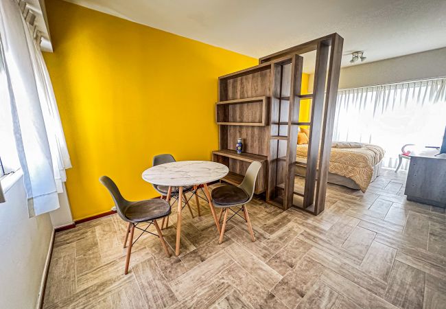 Estudio en Buenos Aires - Acogedor monoambiente en Microcentro, a pasos de Plaza San Martin Estudio en Buenos Aires - Acogedor monoambiente en Microcentro, a pasos de Plaza San Martin