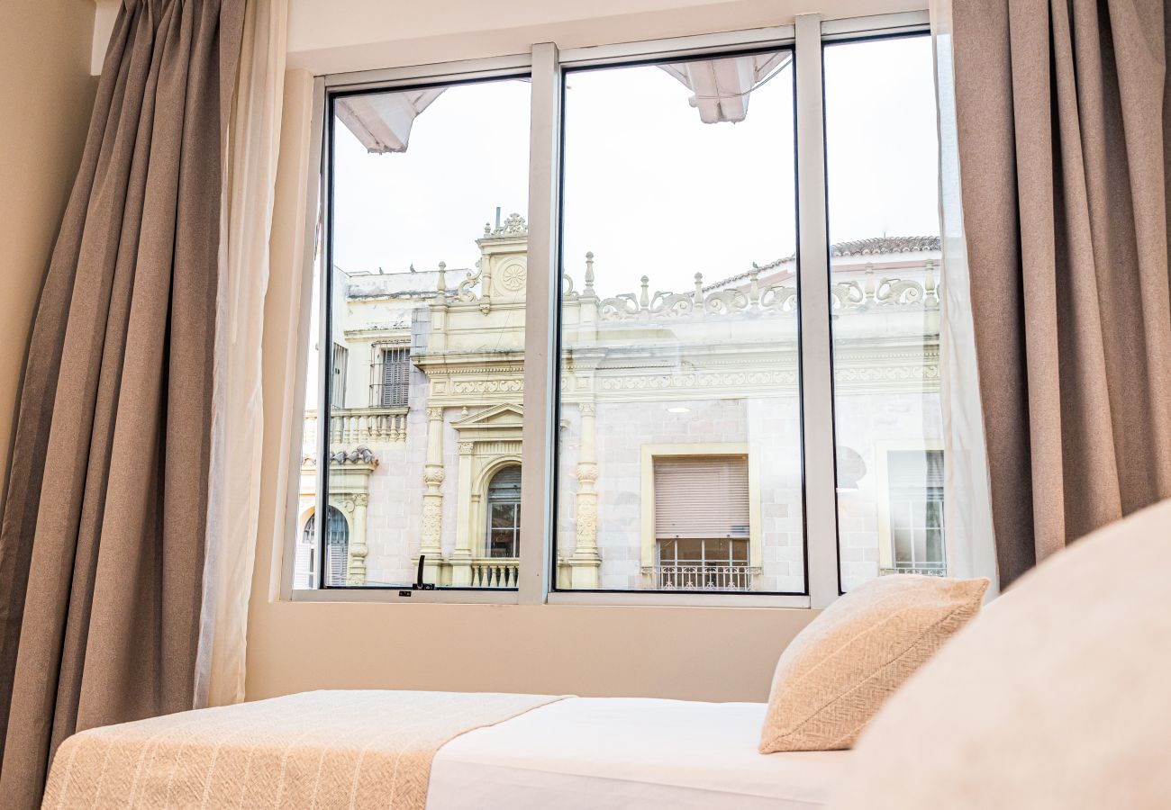 Estudio en Salta - Moderno dpto.  a una cuadra de la plaza principal  de Salta  Estudio en Salta - Moderno dpto.  a una cuadra de la plaza principal  de Salta