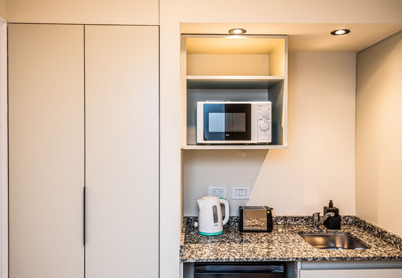 Estudio en Salta - Moderno dpto.  a una cuadra de la plaza principal  de Salta  Estudio en Salta - Moderno dpto.  a una cuadra de la plaza principal  de Salta