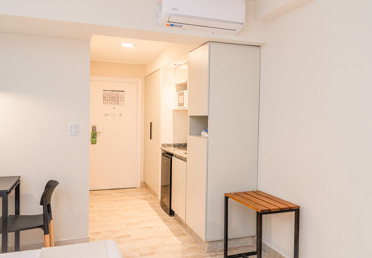 Estudio en Salta - Moderno dpto.  a una cuadra de la plaza principal  de Salta  Estudio en Salta - Moderno dpto.  a una cuadra de la plaza principal  de Salta