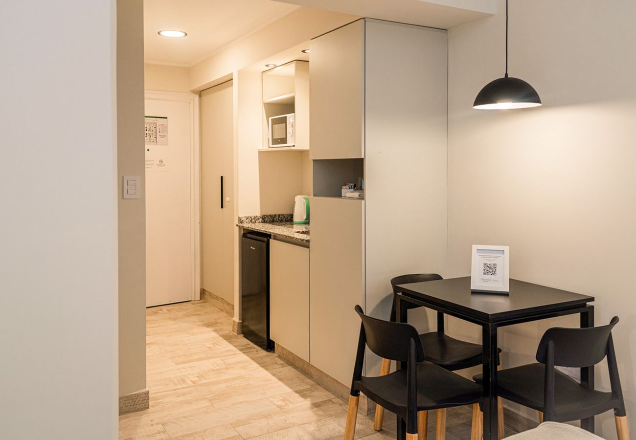 Estudio en Salta - Moderno dpto.  a una cuadra de la plaza principal  de Salta  Estudio en Salta - Moderno dpto.  a una cuadra de la plaza principal  de Salta