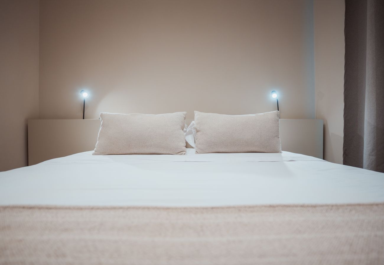 Estudio en Salta - Moderno dpto.  a una cuadra de la plaza principal  de Salta  Estudio en Salta - Moderno dpto.  a una cuadra de la plaza principal  de Salta