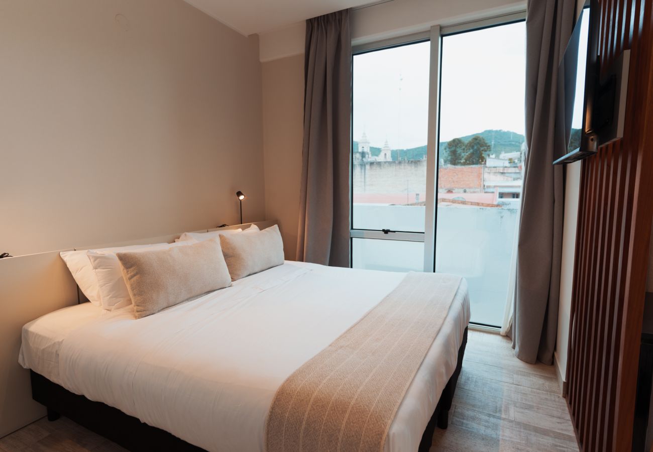 Estudio en Salta - Moderno dpto.  a una cuadra de la plaza principal  de Salta  Estudio en Salta - Moderno dpto.  a una cuadra de la plaza principal  de Salta