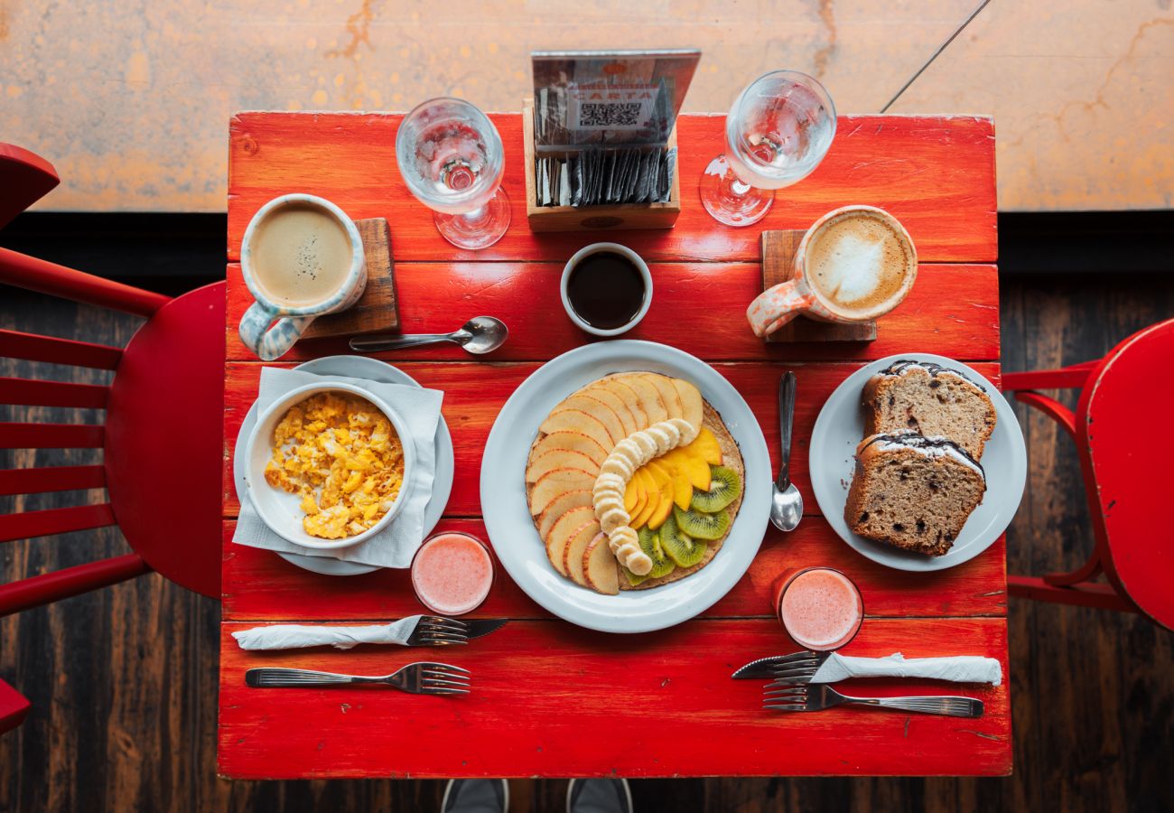 Estudio en Salta - Moderno dpto.  a una cuadra de la plaza principal  de Salta  Estudio en Salta - Moderno dpto.  a una cuadra de la plaza principal  de Salta