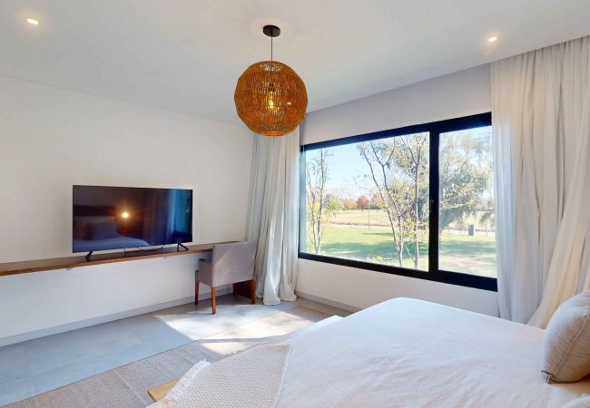 Casa en Pilar - Exclusiva casa con piscina en country Tessalia Casa Polo Casa en Pilar - Exclusiva casa con piscina en country Tessalia Casa Polo