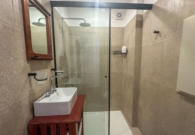 Estudio en Buenos Aires - Monoambiente cómodo y funcional zona Tribunales, Colón y Teatros Estudio en Buenos Aires - Monoambiente cómodo y funcional zona Tribunales, Colón y Teatros
