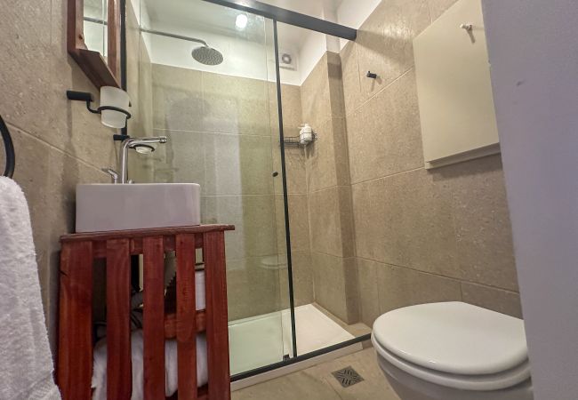 Estudio en Buenos Aires - Monoambiente cómodo y funcional zona Tribunales, Colón y Teatros Estudio en Buenos Aires - Monoambiente cómodo y funcional zona Tribunales, Colón y Teatros