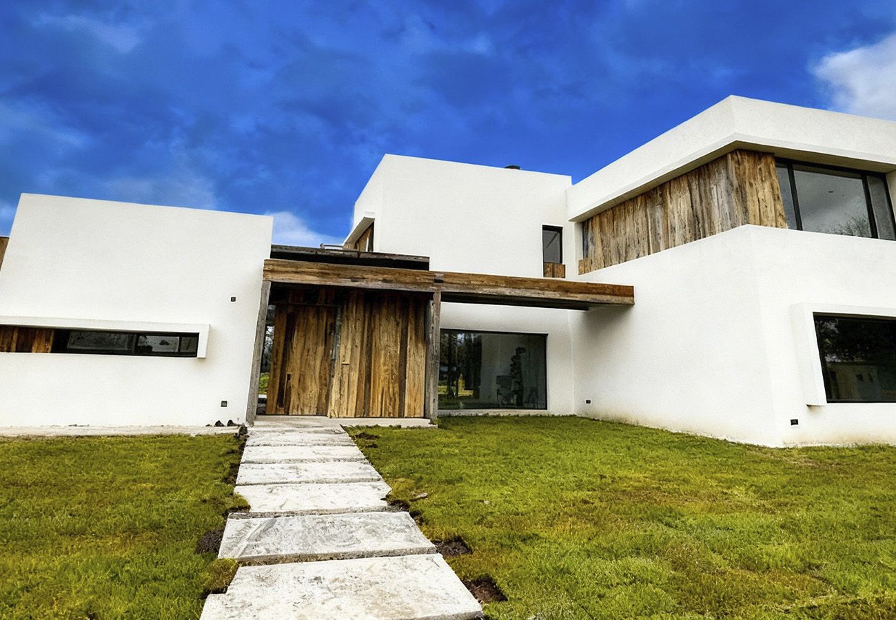 Casa en Pilar - Casa a Estrenar con Pileta en country Tessalia, Pilar