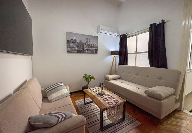 Apartamento en Buenos Aires - Clasico, amplio y hasta 5 personas cerca de Plaza de Mayo y Casa Rosada
