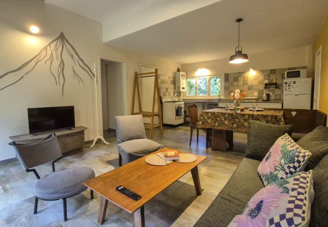 Casa en San Carlos de Bariloche - Encantadora casa rodeada de naturaleza en Bariloche