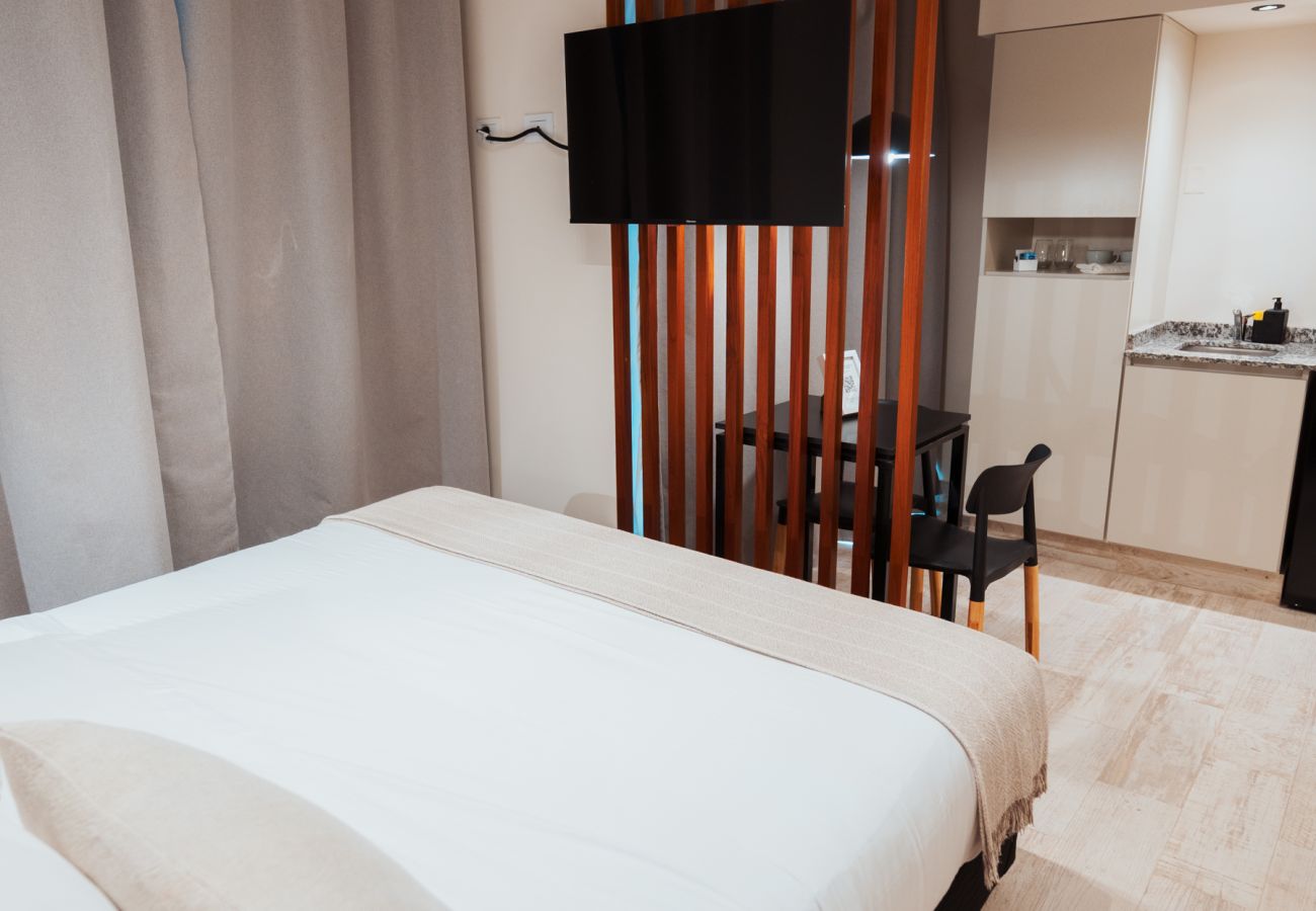 Studio in Salta - En el corazón de Salta: dpto a estrenar con balcón