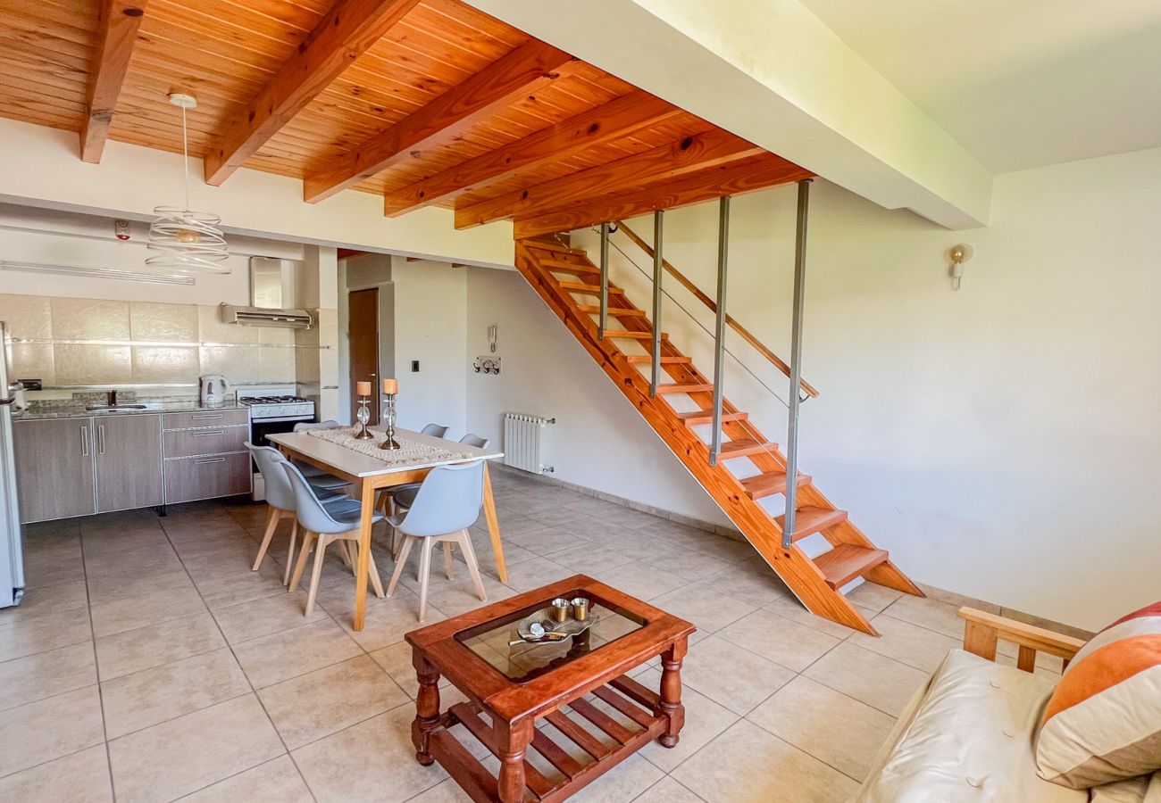 Apartamento em San Carlos de Bariloche - Dúplex para 5 personas en el corazón de Bariloche