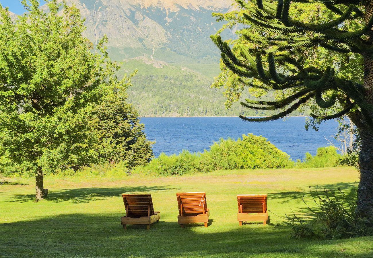 Casa em San Carlos de Bariloche - Extraordinaria Casa sobre el Lago Gutiérrez con vistas únicas ideal para grupos